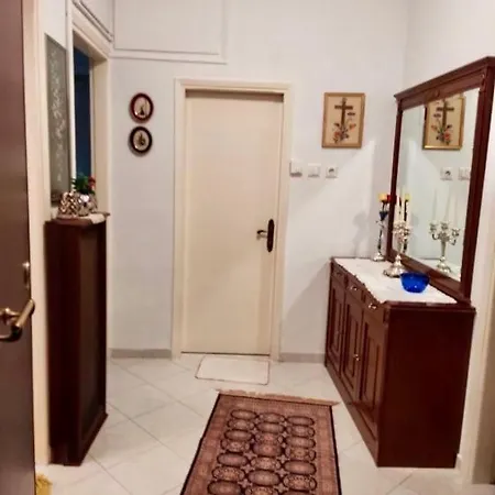 Marys House , Lovely 2-bedroom 아파트