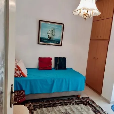 Marys House , Lovely 2-bedroom Apartmán Soluň