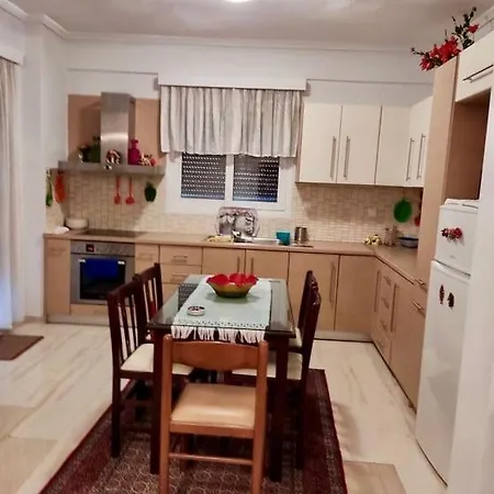 Marys House , Lovely 2-bedroom Apartmán
